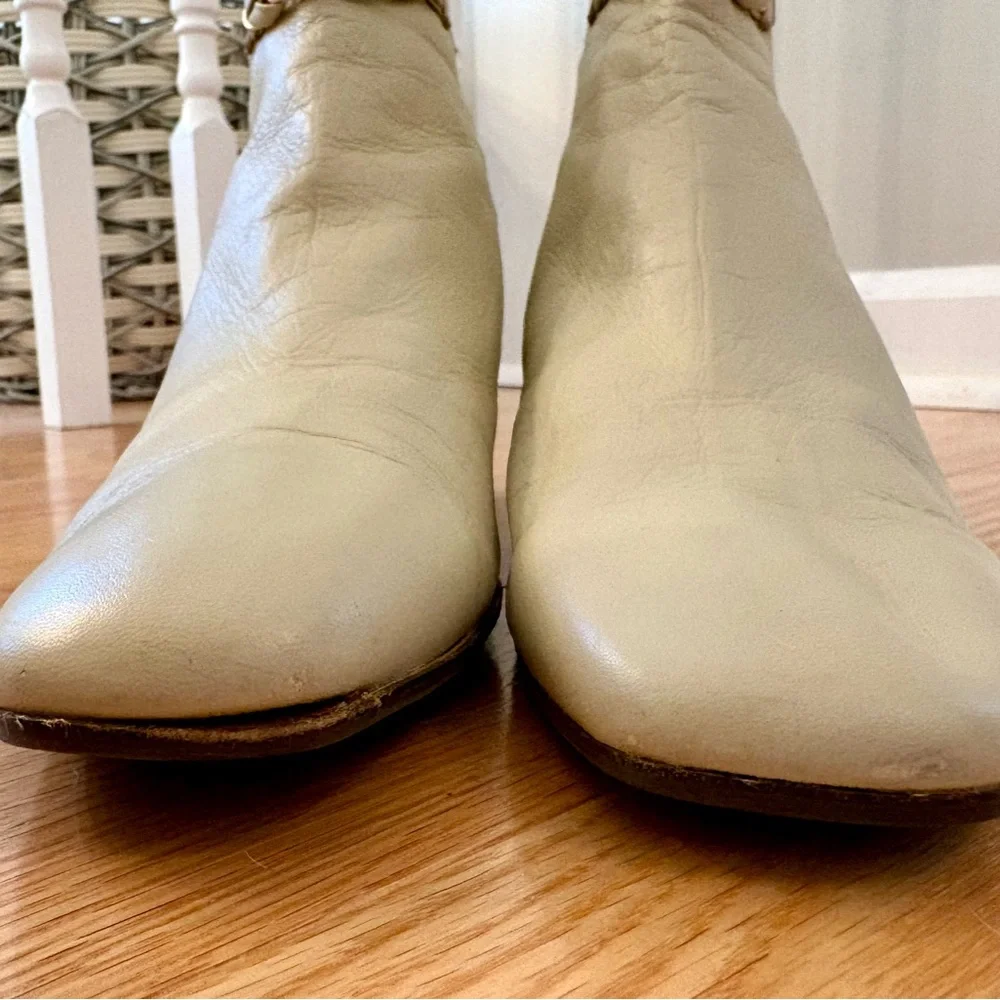 Vintage Bally Soft Leather Cream Ankle Boots GUC Sz 9 - Picture 5 of 11